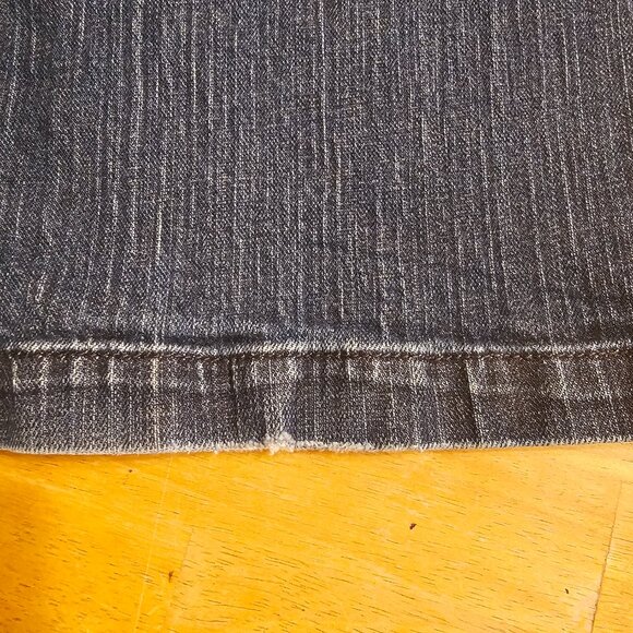 Banana Republic Urban Wide Leg Jeans, Size 10P - Picture 10 of 10